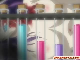 Ιαπωνικό hentai κορίτσι πίνοντας σπέρμα